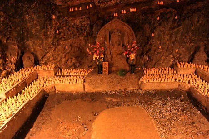 Sacred Giants and Hidden Caves: A Kamakura Journey Through Time - The Highlights of the Tour