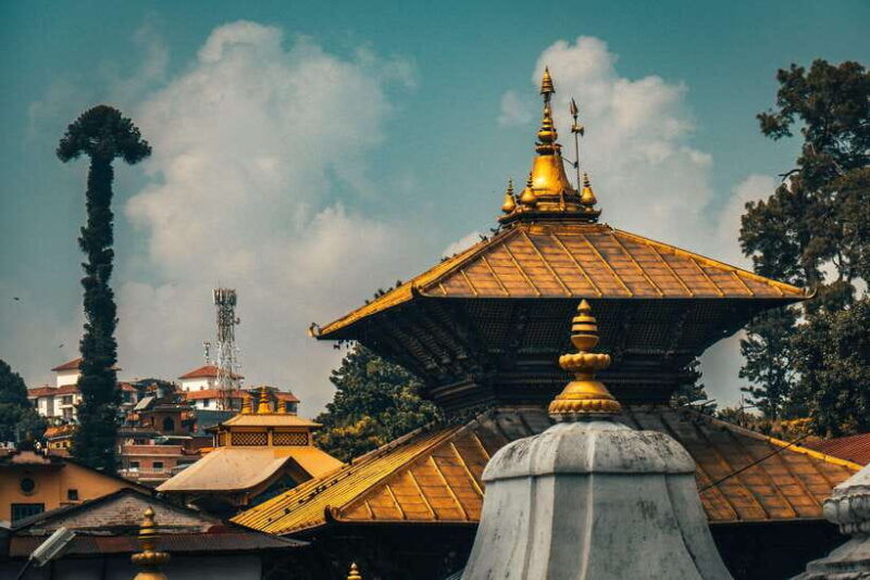 sacred-kathmandu-cremation-rites-stupa-serenity
