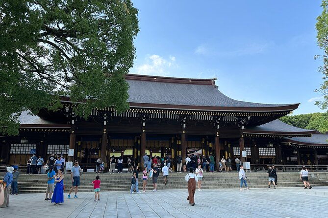 sacred-morning-walk-and-brunch-meiji-shrine