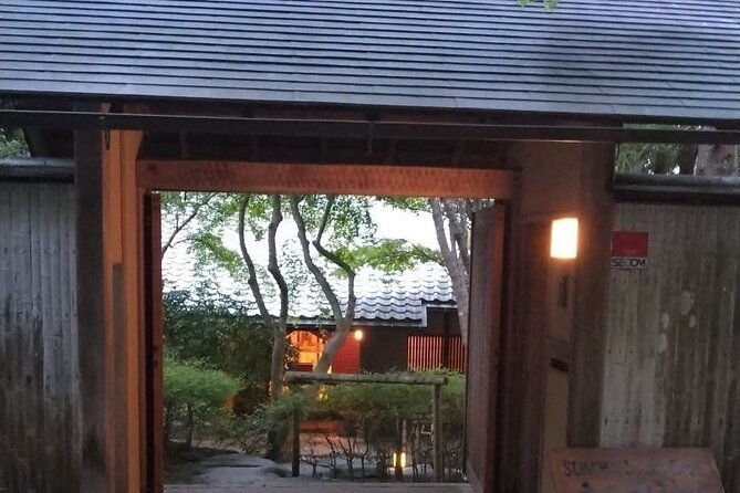 sacred-silence-a-meditation-journey-at-the-shrine-local-foods