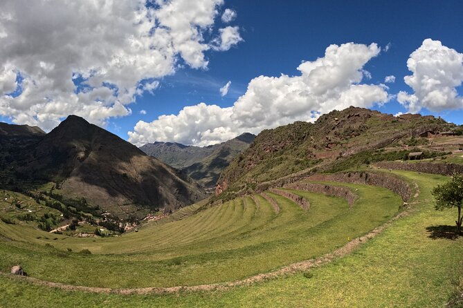 sacred-valley-and-machu-picchu-2-day-tour-with-hotel
