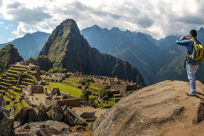 sacred-valley-and-machu-picchu-2-day-tour-with-hotel
