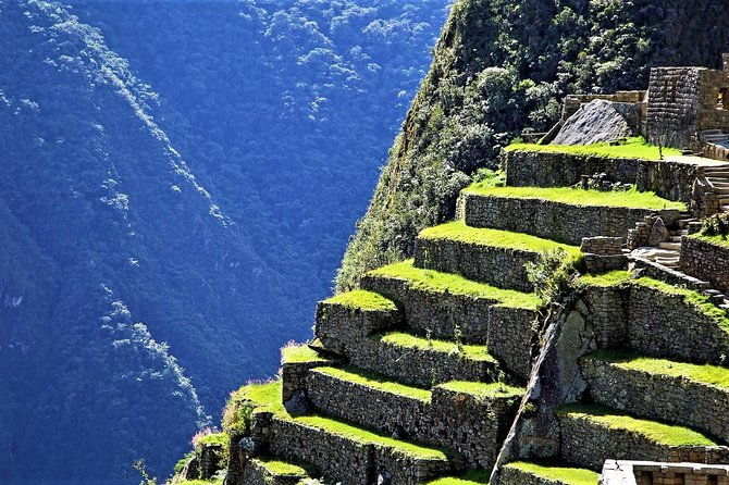 sacred-valley-and-machu-picchu-2-days