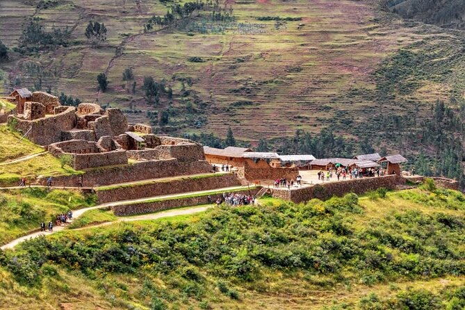 sacred-valley-and-machu-picchu-excursion-2-days-1-night
