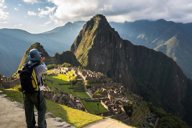 sacred-valley-and-machu-picchu-guided-tour-with-accommodation