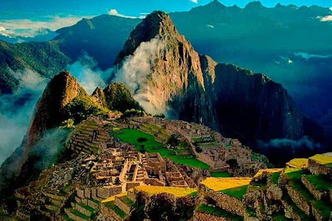 sacred-valley-and-machu-picchu-guided-tour-with-accommodation