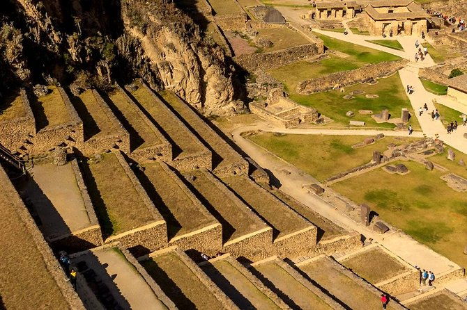 sacred-valley-and-machupicchu-by-train-2-days