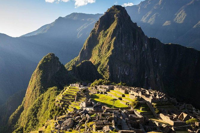 sacred-valley-connection-to-machu-picchu-overnight-in-sacred-valley