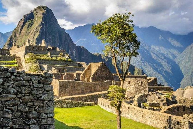 sacred-valley-connection-to-machu-picchu-overnight-in-sacred-valley
