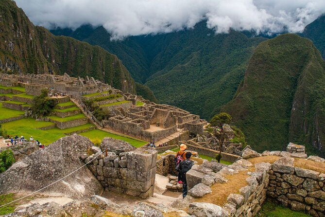 sacred-valley-connection-to-machupicchu-2d-1n