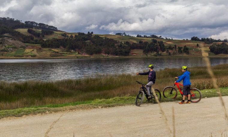 sacred-valley-electric-bicycle-route-of-native-potatoes