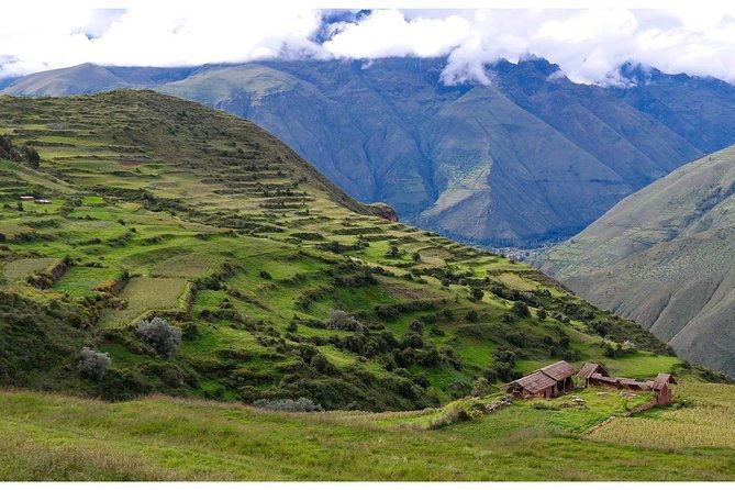 sacred-valley-excursion-with-moray-and-pisac