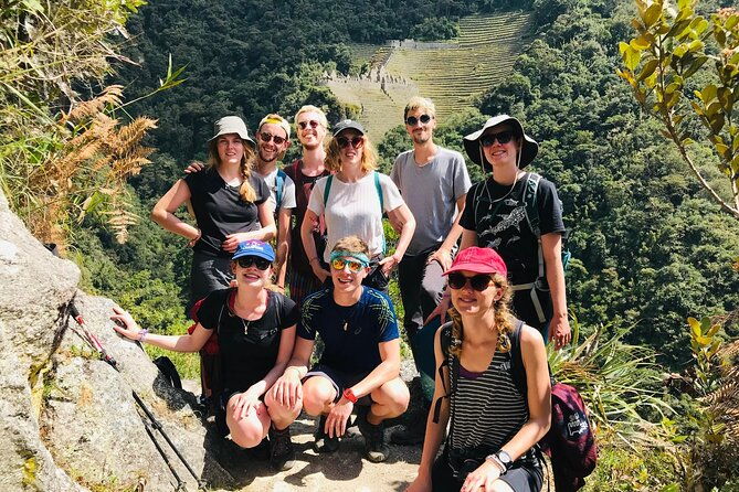 sacred-valley-inca-trail-to-machu-picchu-3-day-journey
