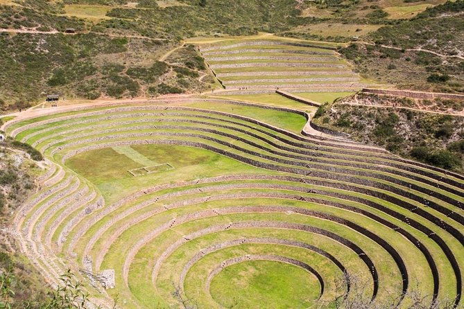 sacred-valley-machu-picchu-2-day-tour