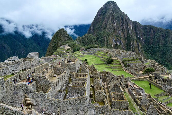 sacred-valley-machu-picchu-tour-2-days
