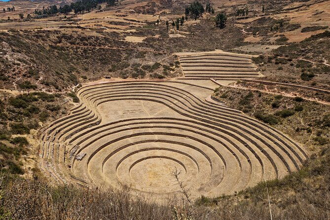 sacred-valley-of-the-incas-5-places-in-one-day-maras-and-moray