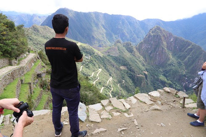 sacred-valley-of-the-incas-and-machu-picchu-2d-1n