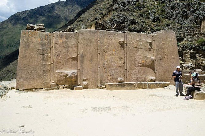 sacred-valley-of-the-incas-in-private-pisaq-ollantaytambo-chinchero-awanacancha