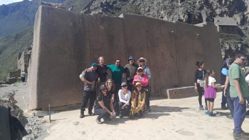 sacred-valley-of-the-incas-with-maras-and-moray