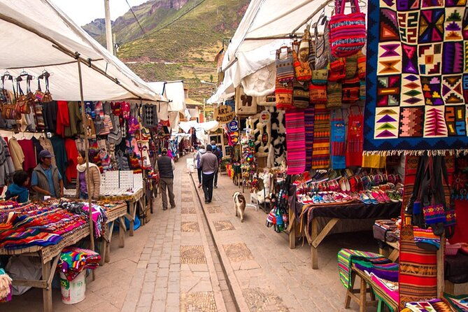 sacred-valley-of-the-inkas-with-maras-moray-1-day-tour-cusco