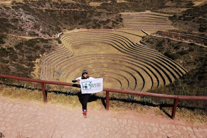 sacred-valley-to-chinchero-moray-salt-mines-and-ollantaytambo