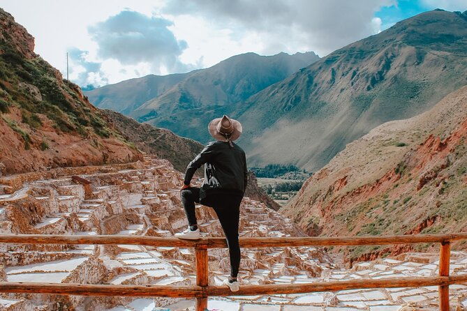 sacred-valley-tour-chinchero-maras-moray-and-ollantaytambo