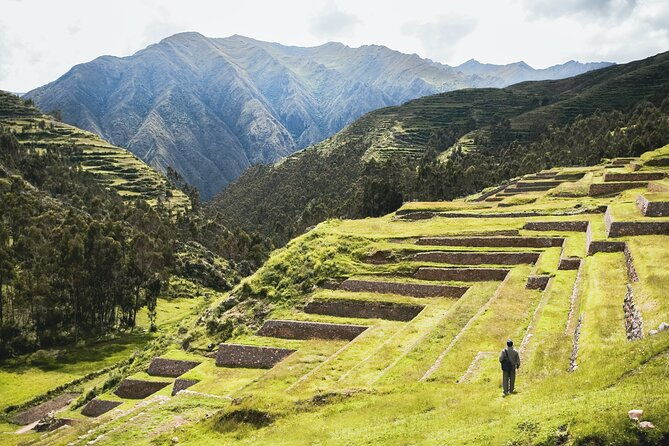 sacred-valley-tour-to-machu-picchu-2d-1n