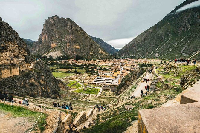 sacred-valley-tour-to-machu-picchu-2d-1n