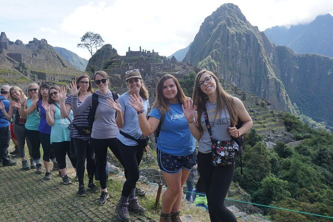 sacred-valley-tour-to-machu-picchu-from-cusco-2-day