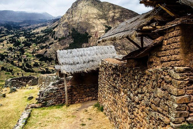 sacred-valley-trip-to-machu-picchu-2-days