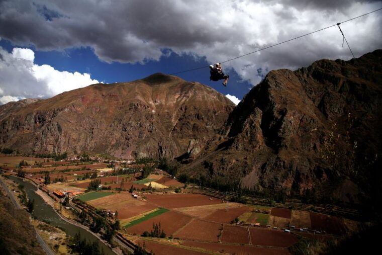 sacred-valley-via-ferrata-and-zip-line-climbing-tour