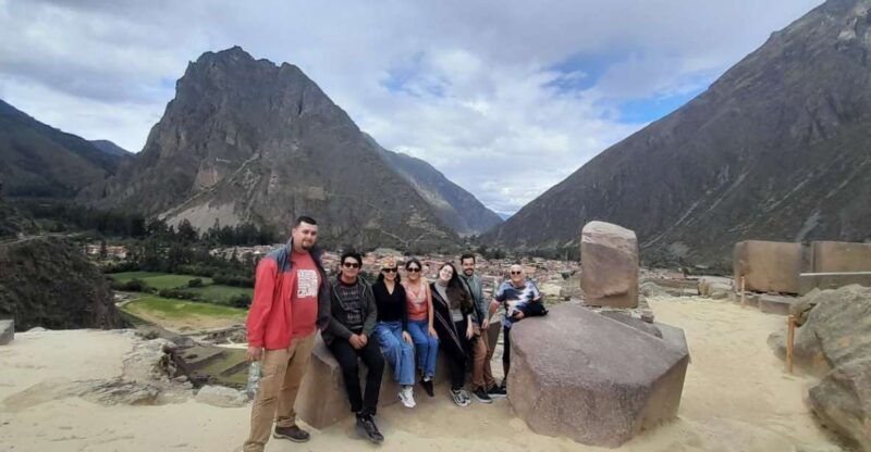 sacred-valley-with-lunch-in-pukapunku