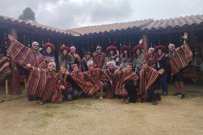 sacred-valley-with-moray-and-salt-mines-buffet-lunch