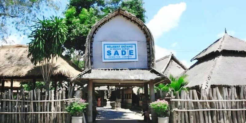 sade-village-kuta-lombok-and-south-coasts-private-tour