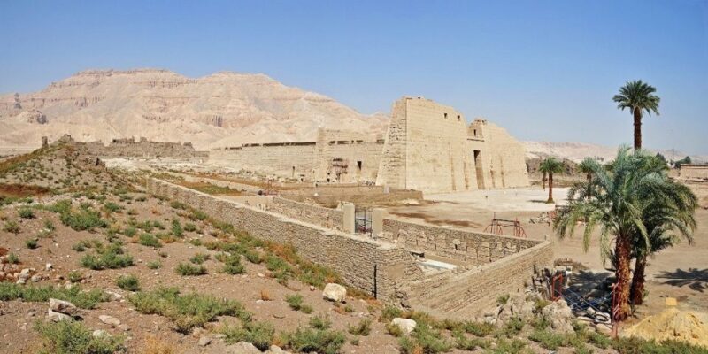 Safaga: Overnight Trip to Luxor with Balloon Ride & Hotel - Who Should Consider This Tour?