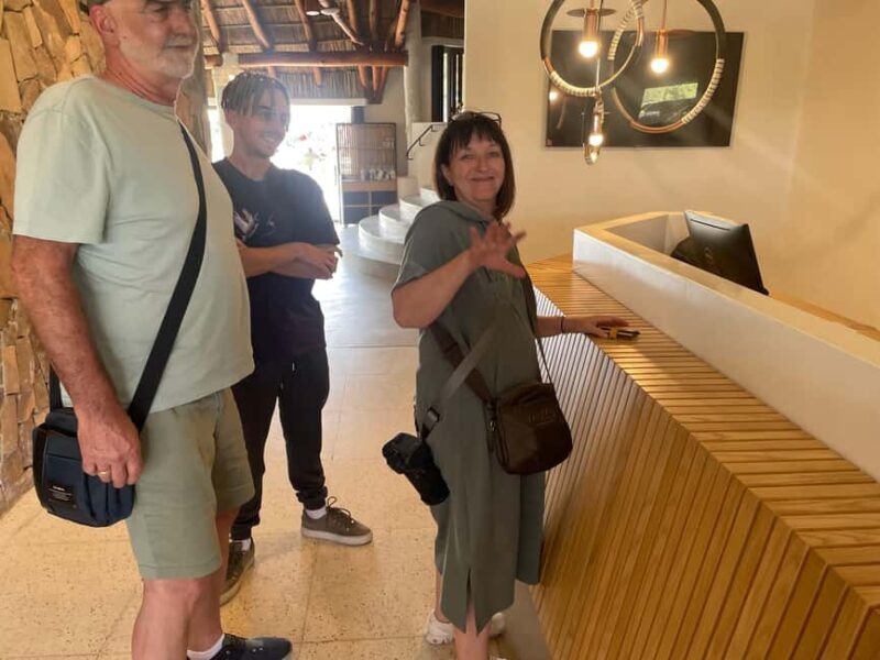 SAFARI- Cape Town Aquila Big 5 & Lunch (Hotel Pickup incl.) - A Closer Look at the Safari Adventure