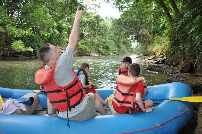 safari-float-fortuna-waterfall-and-typical-lunch