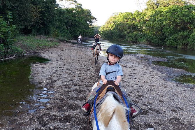 safari-horse-riding-tour