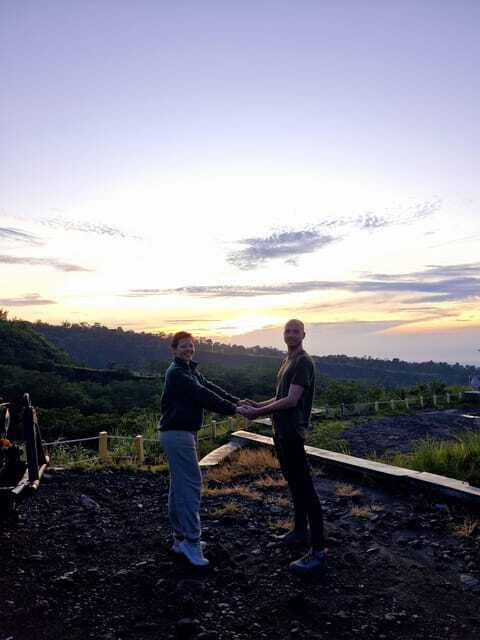 safari-merapi-jeep-sunrise-kedung-kayang-waterfall-borobudur