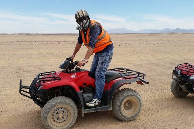 Safari quad, jeep, camel ride, show and dinner Hurghada - The Cultural and Entertainment Component