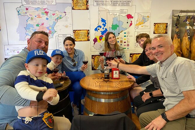 sagrada-familia-and-guell-park-small-group-tour-drink-and-tapa