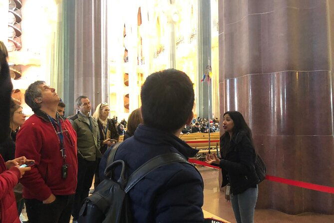 sagrada-familia-english-guided-tour-optional-tower-access
