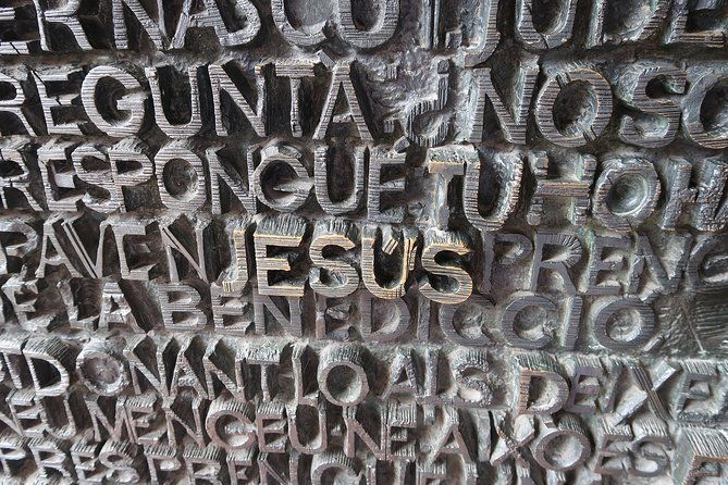 sagrada-familia-evening-private-tour-with-expert-guide