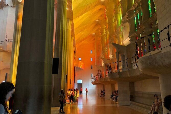 sagrada-familia-experience-guided-tour