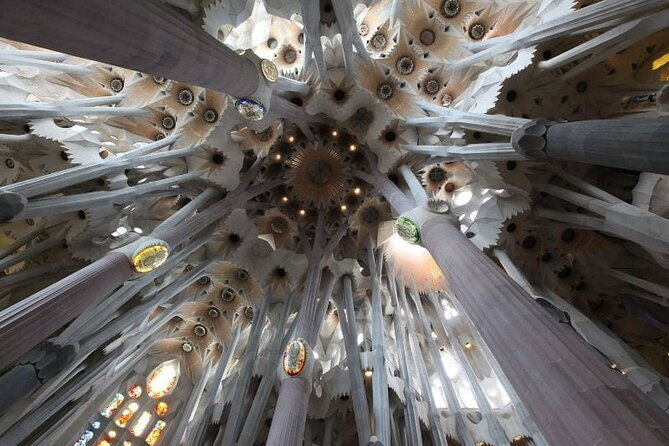 sagrada-familia-gothic-quarter-private-tour