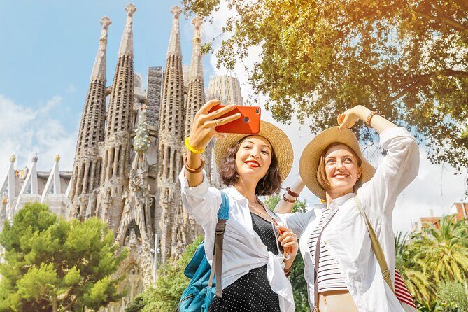 Sagrada Familia Guided Tour with Skip The Line Access - What Makes This Tour Truly Valuable?