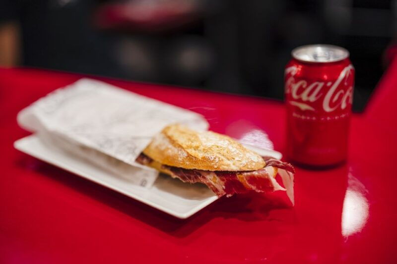 sagrada-familia-jamon-iberico-sandwich-drink-to-go