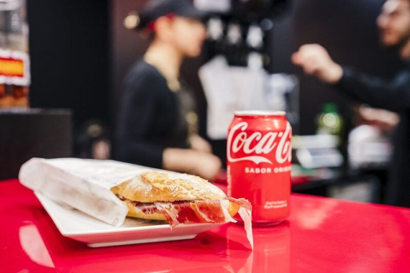 sagrada-familia-jamon-iberico-sandwich-drink-to-go