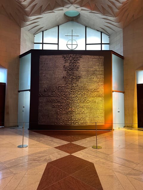 sagrada-familia-private-guided-tour-3