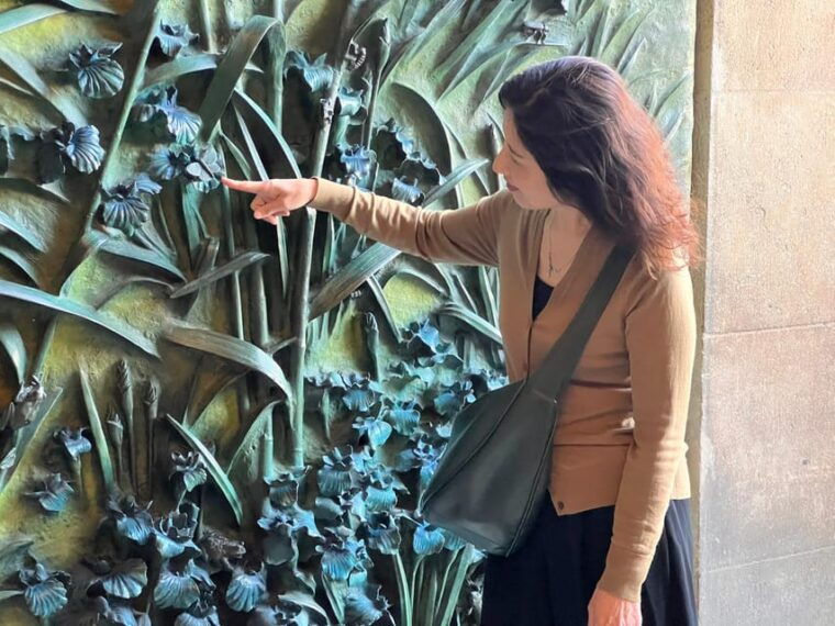 sagrada-familia-private-guided-tour-3